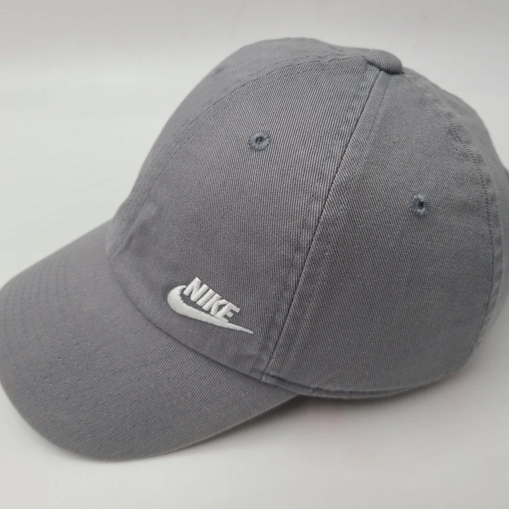 Youth Nike Hat Strapback Gray White Logo S1ZE Heritage86 Swoosh Casual Sports‎